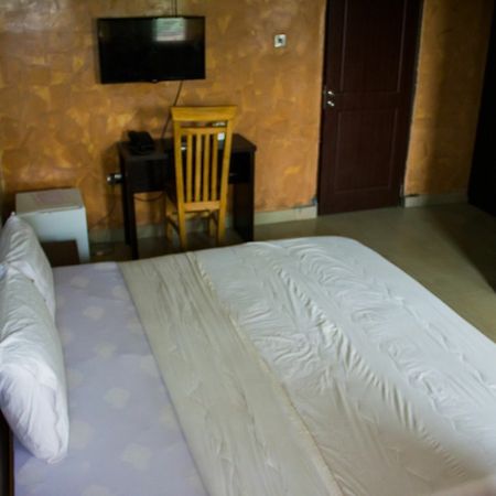 Glasshouse Hotel And Suites Lagos Eksteriør bilde